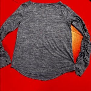 ALL IN MOTION PURPLE LONG SLEEVE RUCHED SLEEVE LONG SLEEVE TEE SHIRT